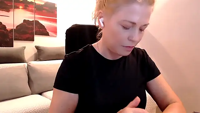 love-bionda Live XXX-chat