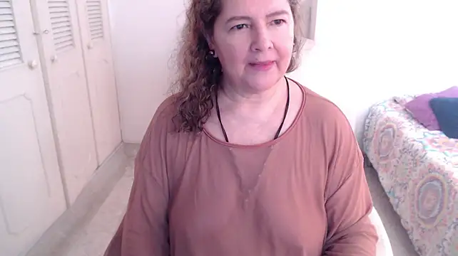 leonela_69n Live XXX chat
