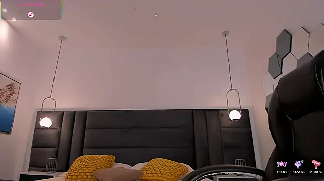 KylaMorrison XXX чат на живо