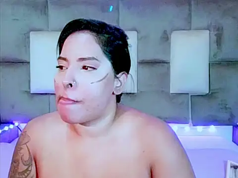indiantopaz694u's Live XXX Chat