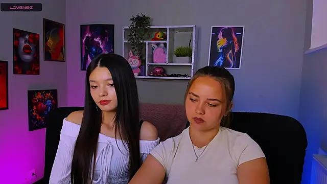Živý XXX chat itscharlliee