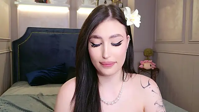 EmmaLawrens' Live XXX Chat