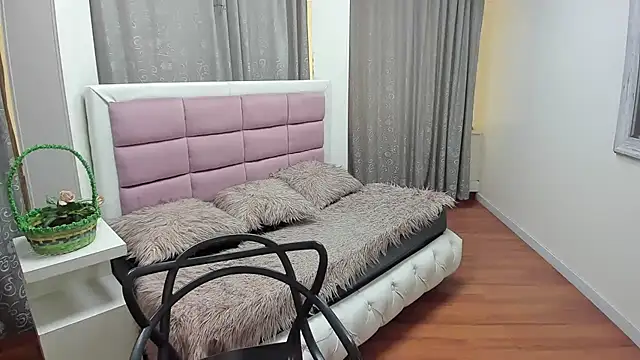 gaby_trent – Live XXX-chat