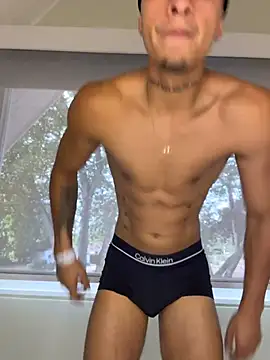 XXX chat uživo modela willclayy