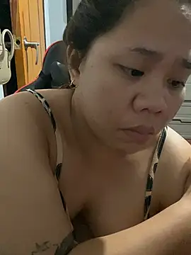 แชท XXX สดของ -CLARAMommy-