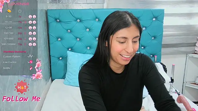 MAARYMOON's Live XXX Chat