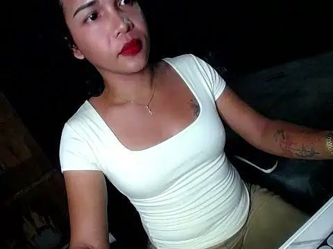 Show de Precious_foryou na webcam