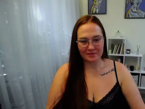 Lady_Tiana's Live XXX Chat