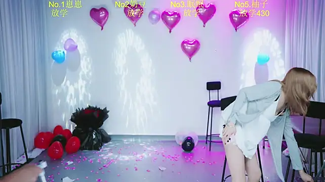 DY-002 Live XXX-chat
