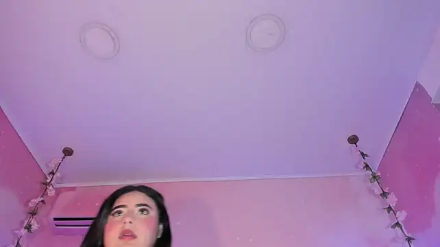 Emiily_Grace Live XXX-chat