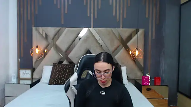 MartinaaFit's Live XXX Chat
