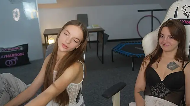 Sweet_cherry054 Webcam Show