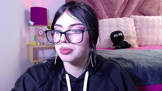 Isabella_Rossi_'s Live XXX Chat