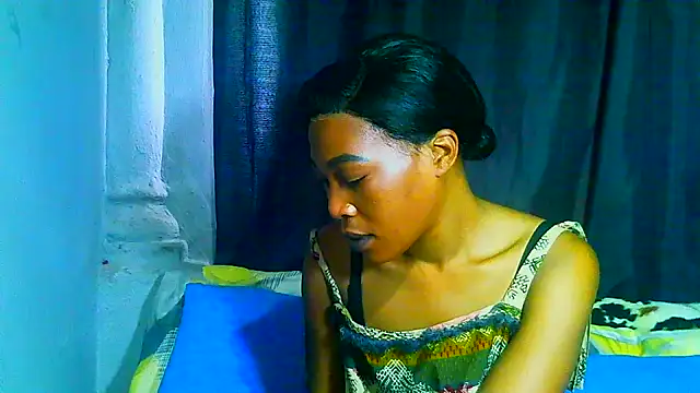 Chat XXX ao vivo de freaky_naughty