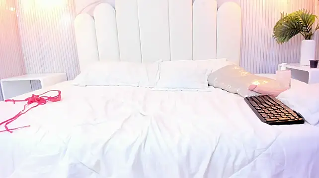 XXX chat uživo modela violet_lexi