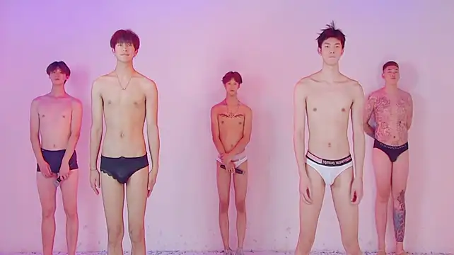 แชท XXX สดของ TNT-888