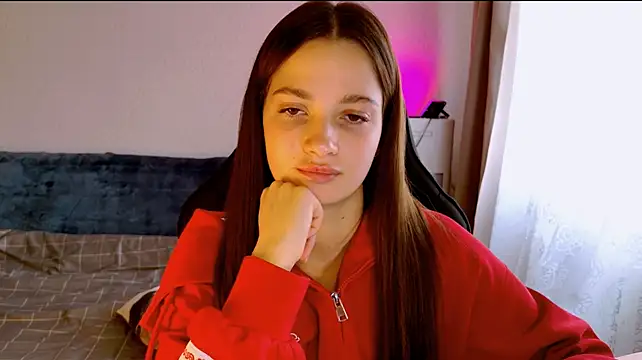 KiraVair live XXX chat
