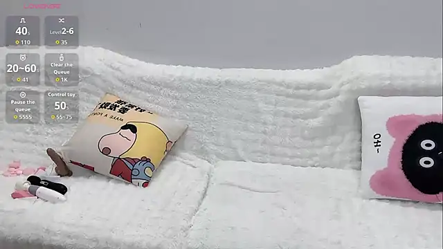 Lucy-8 现场XXX聊天