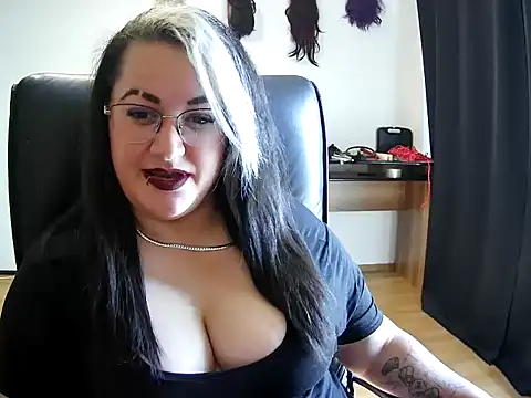 Becca-Van-Boa Chat XXX in diretta