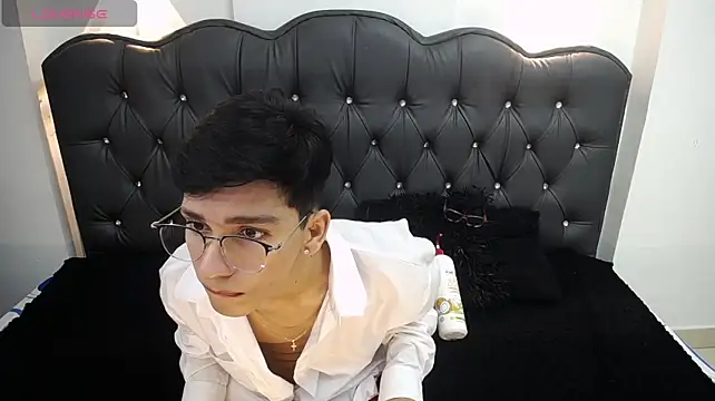 XXX chat uživo modela Nicolas_Rosenthal
