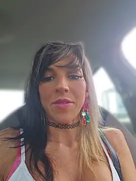 lil_jiggly: διαδικτυακό σόου στην κάμερα