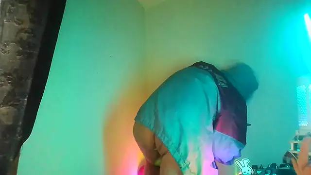 Guyst049 现场XXX聊天