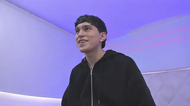 Онлайн чат XXX MARCO_TAY