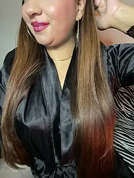 Zeynep-Lahsen 라이브 XXX 채팅