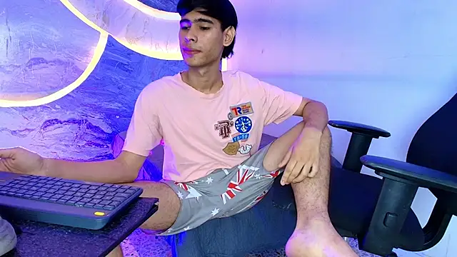 Tyler_schoby: вебкам-шоу