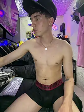 Hiroaki_hot: вебкам-шоу