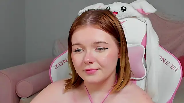 ElinaVale's Live XXX Chat