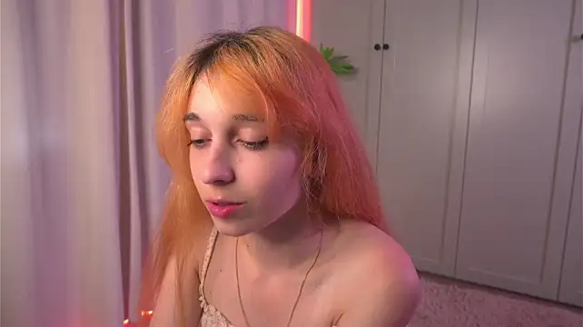 tgirlfoxyのライブXXXチャット
