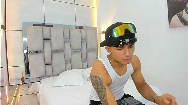 Ruslan_marcel Chat XXX live