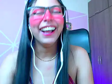 _ALLYSON18_'s Live XXX Chat