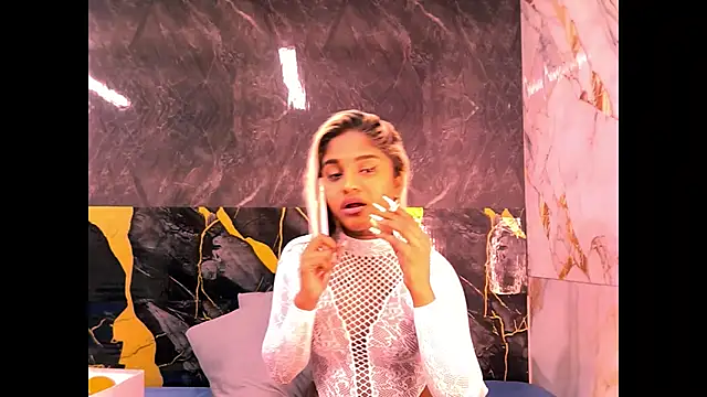 Živý XXX chat indian_barbie