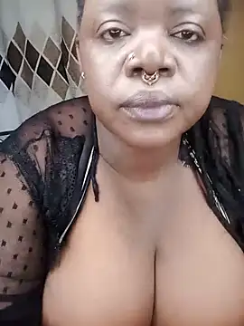 Chat +18 de freakycoco81 ao vivo