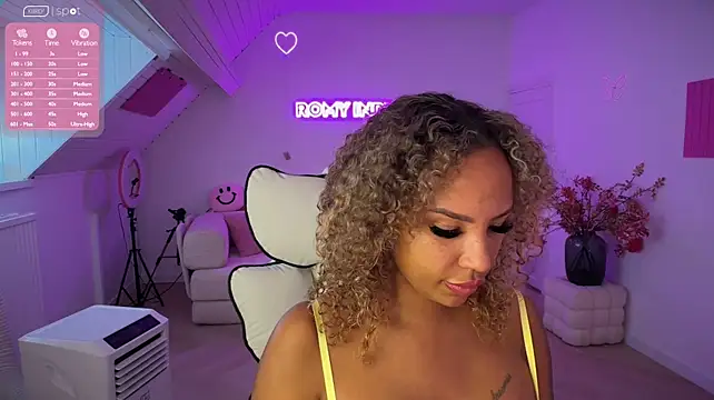 RomyIndyXXX Webcamshow