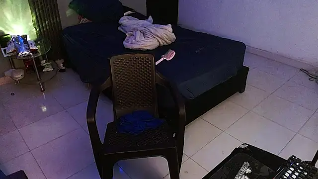 Mr_yisuzz Webcam show