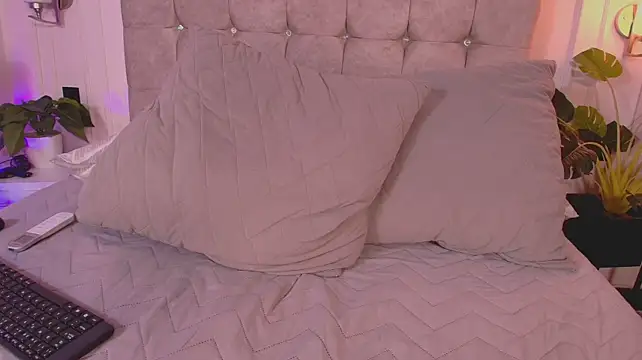 CandyLips_4 라이브 XXX 채팅