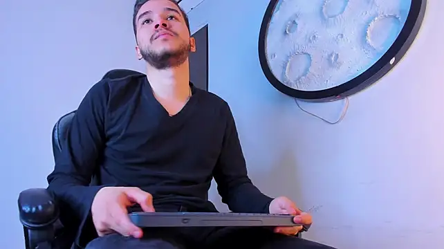 mike_257 webcam show