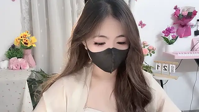 MIJ-Uwuu's Live XXX Chat