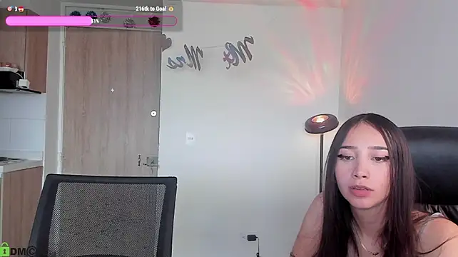 Mikeyvioleta_ XXX чат на живо