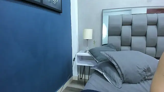 Charlie___Musk 라이브 XXX 채팅