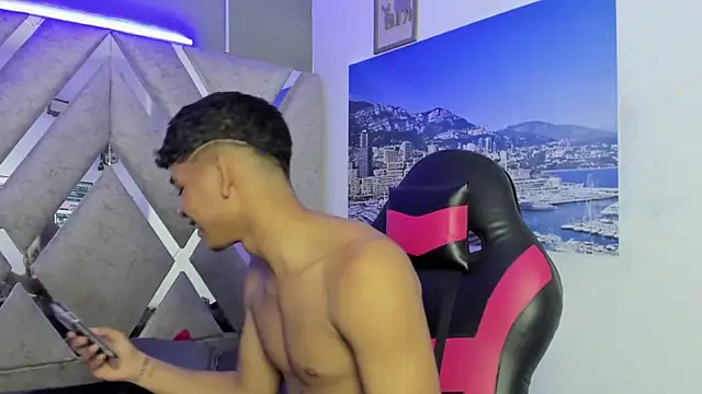 Chat XXX en directo de nova_mitchell7