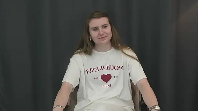 Živý XXX chat MikkiStipp