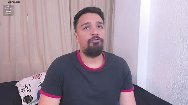 max_ed Chat XXX live
