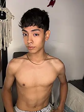 Lion_Boy18 Webcam Show