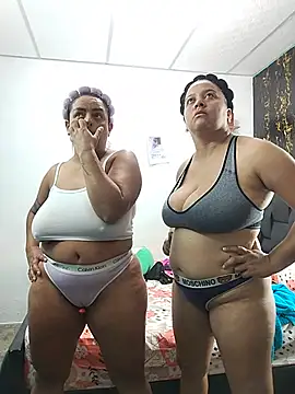 Rossestoner's Live XXX Chat