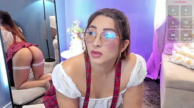 _LaraMom_ Live XXX-Chat