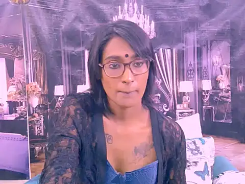 Chat XXX en directo de IndianRebel4u2Luv